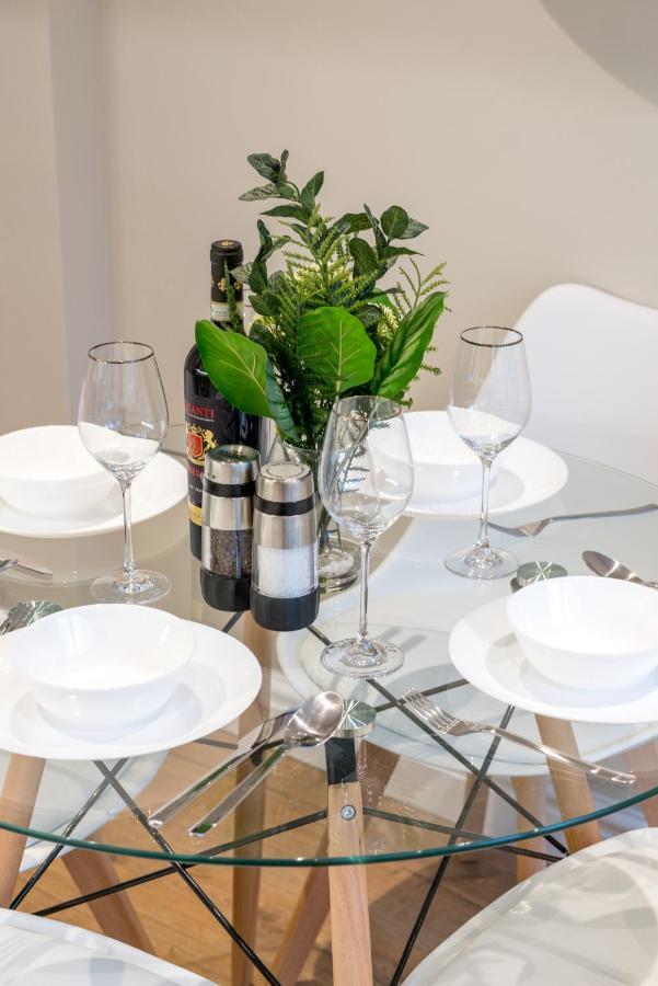 Westfield Apartment 2 Bedroom Near Notting Hill London Exterior photo