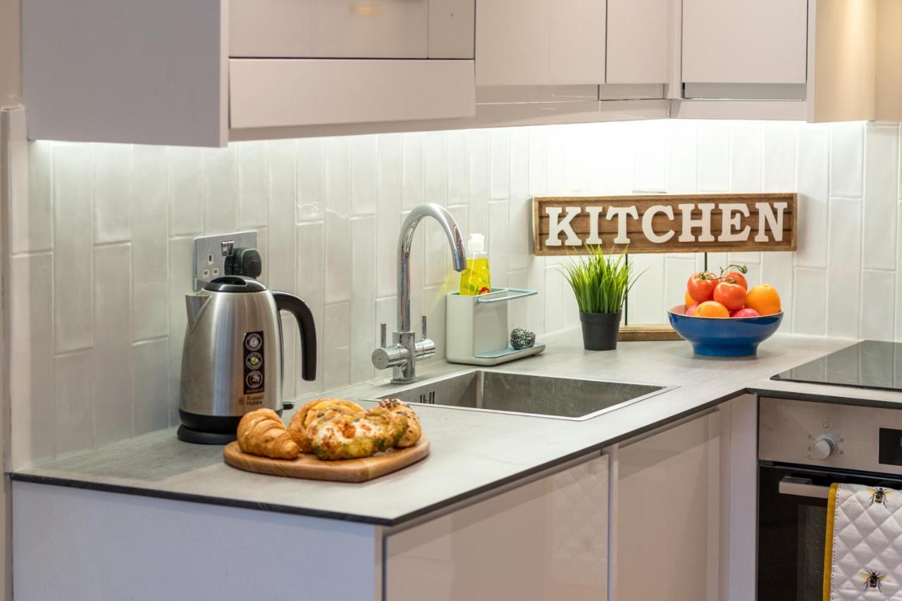 Westfield Apartment 2 Bedroom Near Notting Hill London Exterior photo